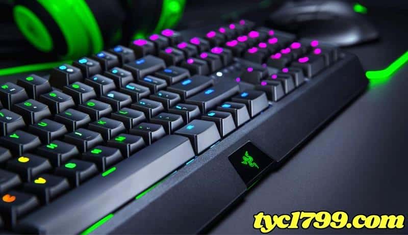 電競鍵盤類型可分為機械式、薄膜式以及電容式!